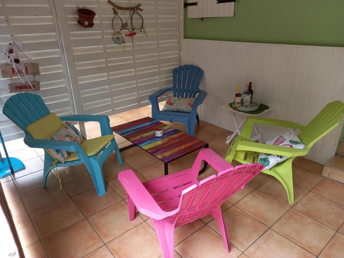 Bel Appartement - Proche Des Plages De Sainte Anne מראה חיצוני תמונה